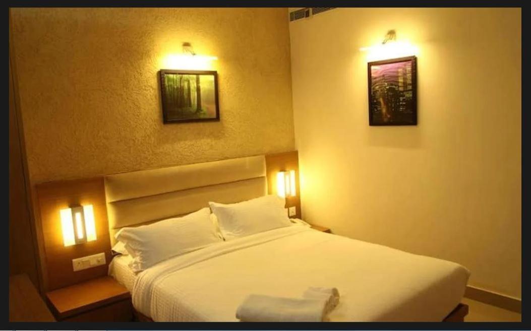 The Regal Park Hotel Visakhapatnam Exteriör bild